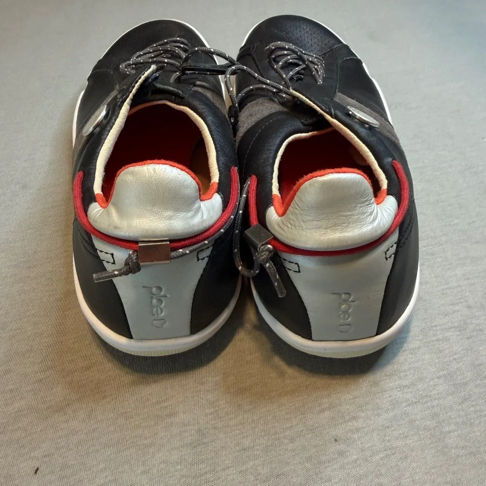 Plae Mulberry Black RED full Grain Leather Sneakers Mens 7 Womens 8.5 39 EU